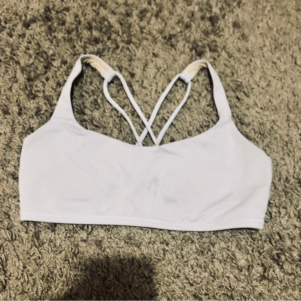 Lululemon Free to be Bra